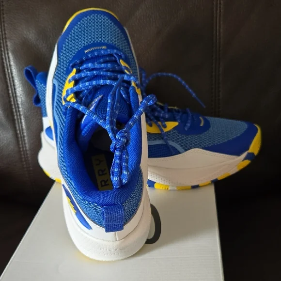 Under Armour Blue and Yellow Men's Sneakers - Picture 7 of 11